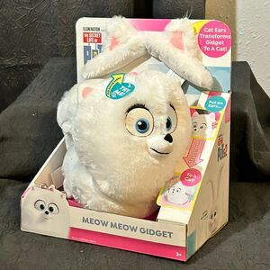 The Secret Life of Pets 2 Meow Meow Gidget White Pomeranian Talk Walking